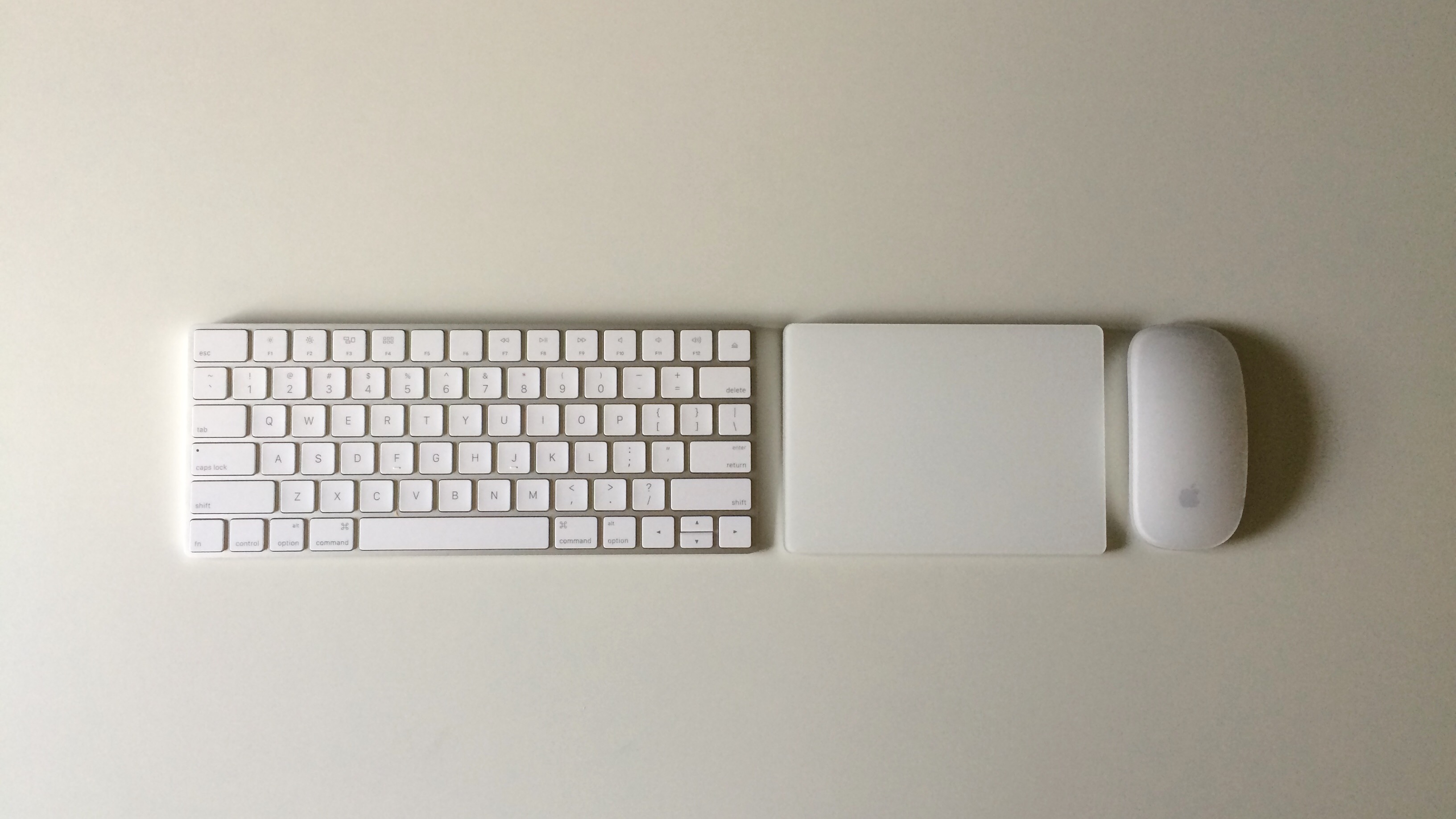 Apple Magic Keyboard ＆Magic Mouse
